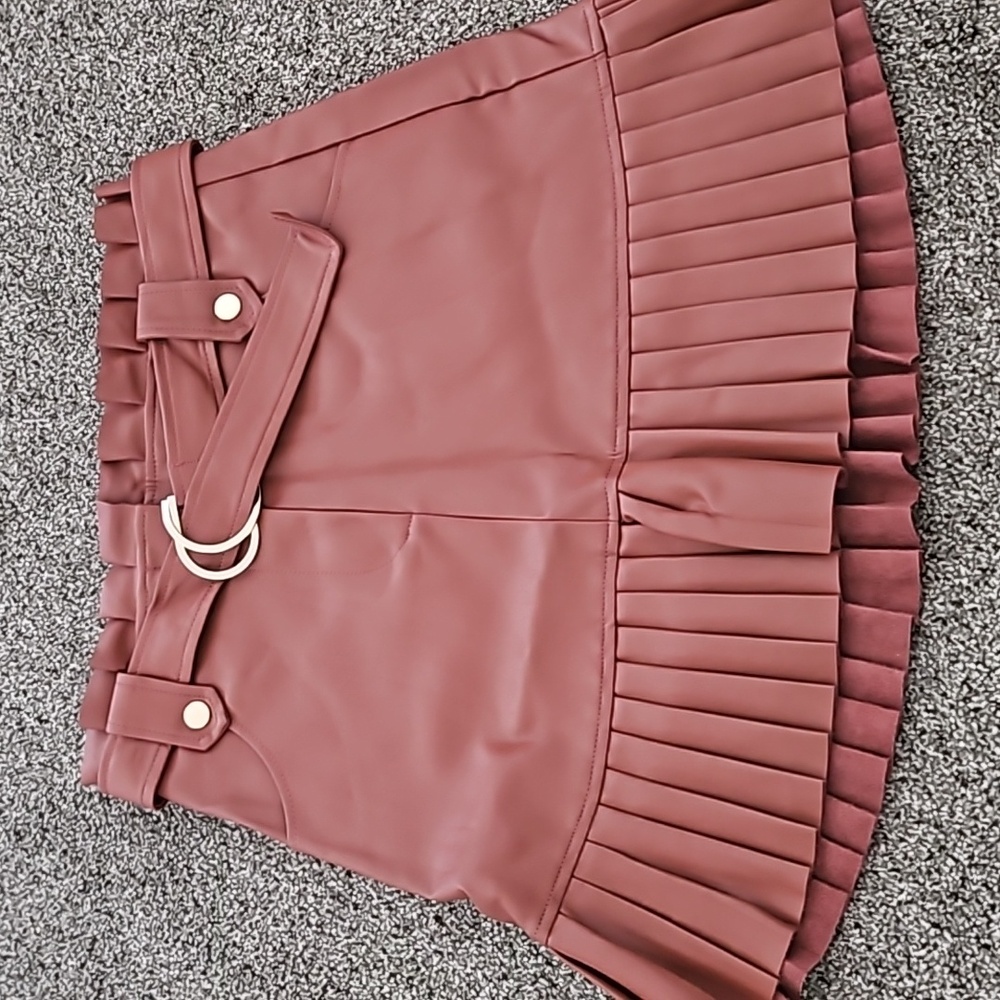 Zara pleated vegan leather skirt